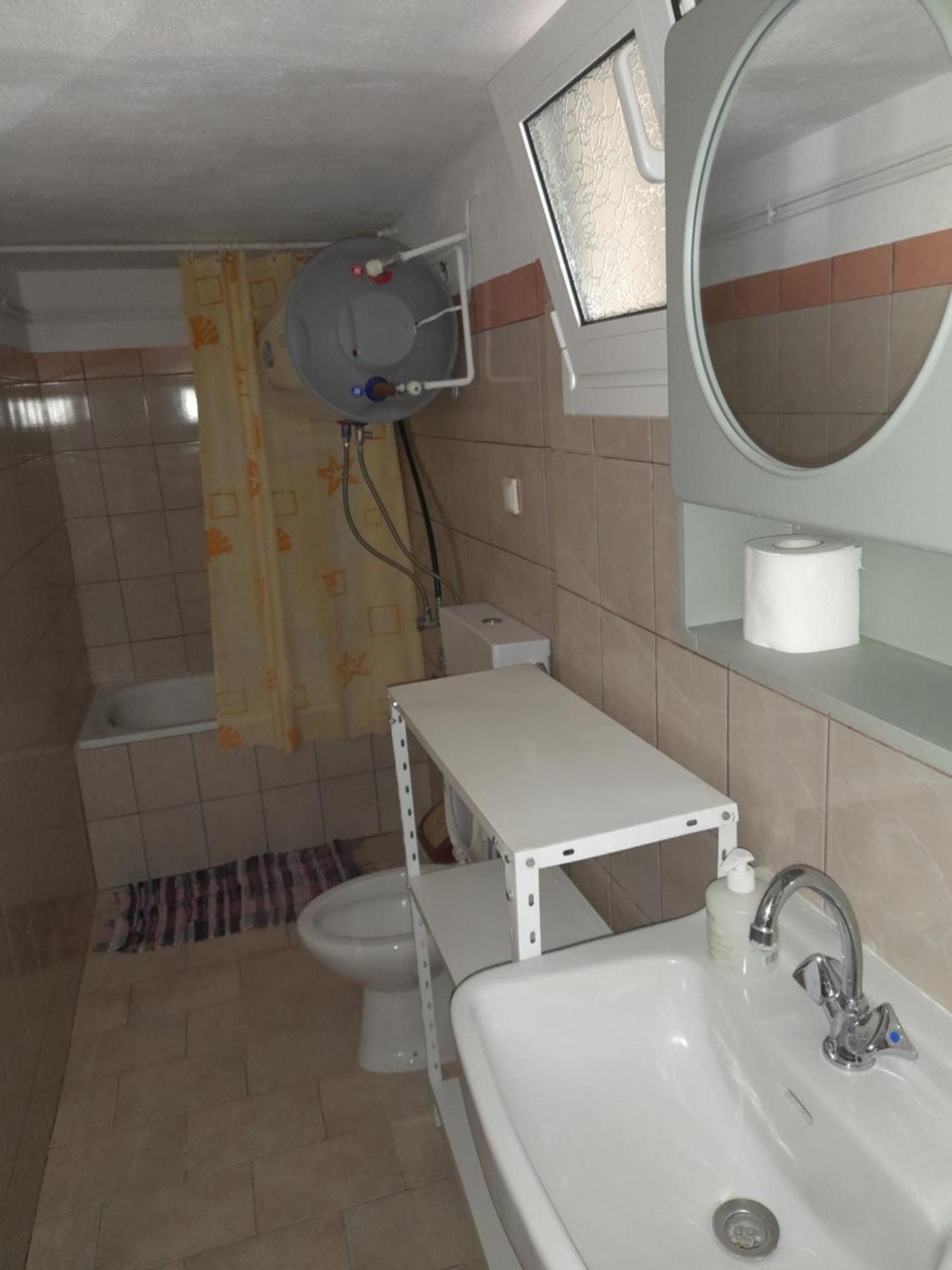Antonioy Apartment Kalampaka エクステリア 写真